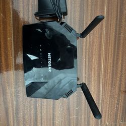 NETGEAR AC1200 Smart WiFi Router Model: R6230