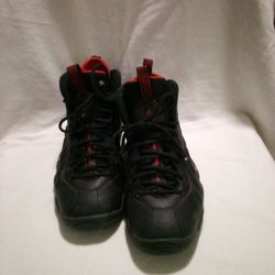Nike Tennis Shoe 