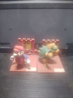 1988 super Mario bros trophys