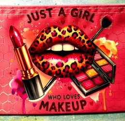 Makeup pink pouch