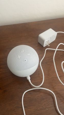 Amazon Echo Dot (5th Gen) – Excellent Condition | Includes Original Power Adapter