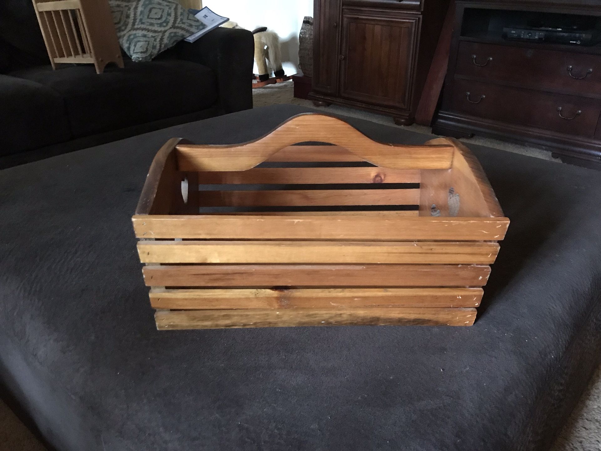 Magazine rack wood