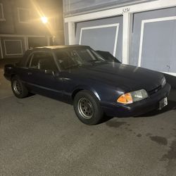1992 Ford Mustang