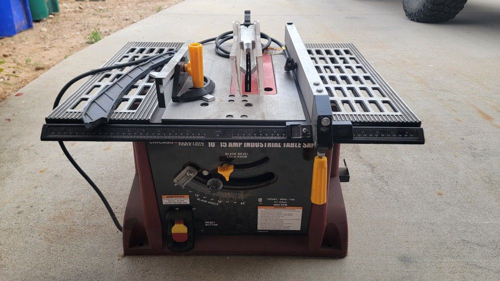 Table Saw
