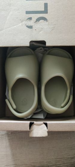 Adidas Yeezy Slides Infant 'Resin' | Tan