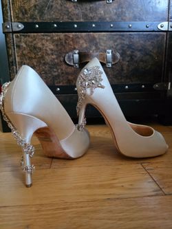 Badgley Mischka Wedding Shoes