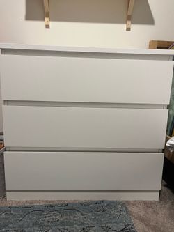 IKEA MALM 3 Drawer Dresser