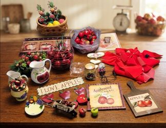 Apple-Themed Decor Bundle. Everything for $15