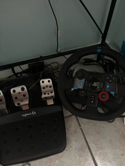PS5 Logitech G29 Steering Wheel