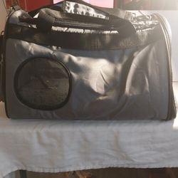 Small/Medium Pet Carrier