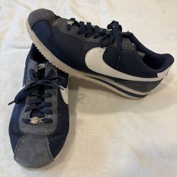 Nike Cortez