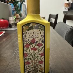 BRAND NEW Gucci Flora Gorgeous Orchid EdP, 100ml