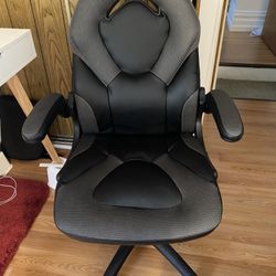 Game/desk chair