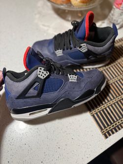 PRICE IS FIRM Jordan 4 winterized loyal blue size 11 men’s