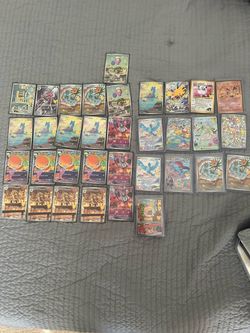 Pokémon 30th celebration Charizard mew Pikachu Lapras meowth