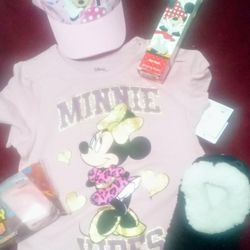 Minnie Mouse Items 