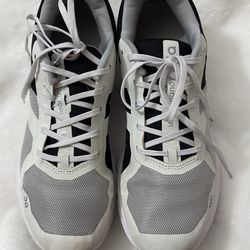 QC CLOUDRUNNER US M 9.5 