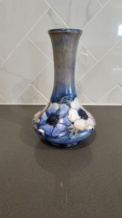 Rare Signed William Moorcroft Anemone Pattern Art Pottery Vase