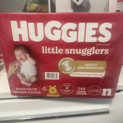 huggies gentle skin protection 144 pampers $25 