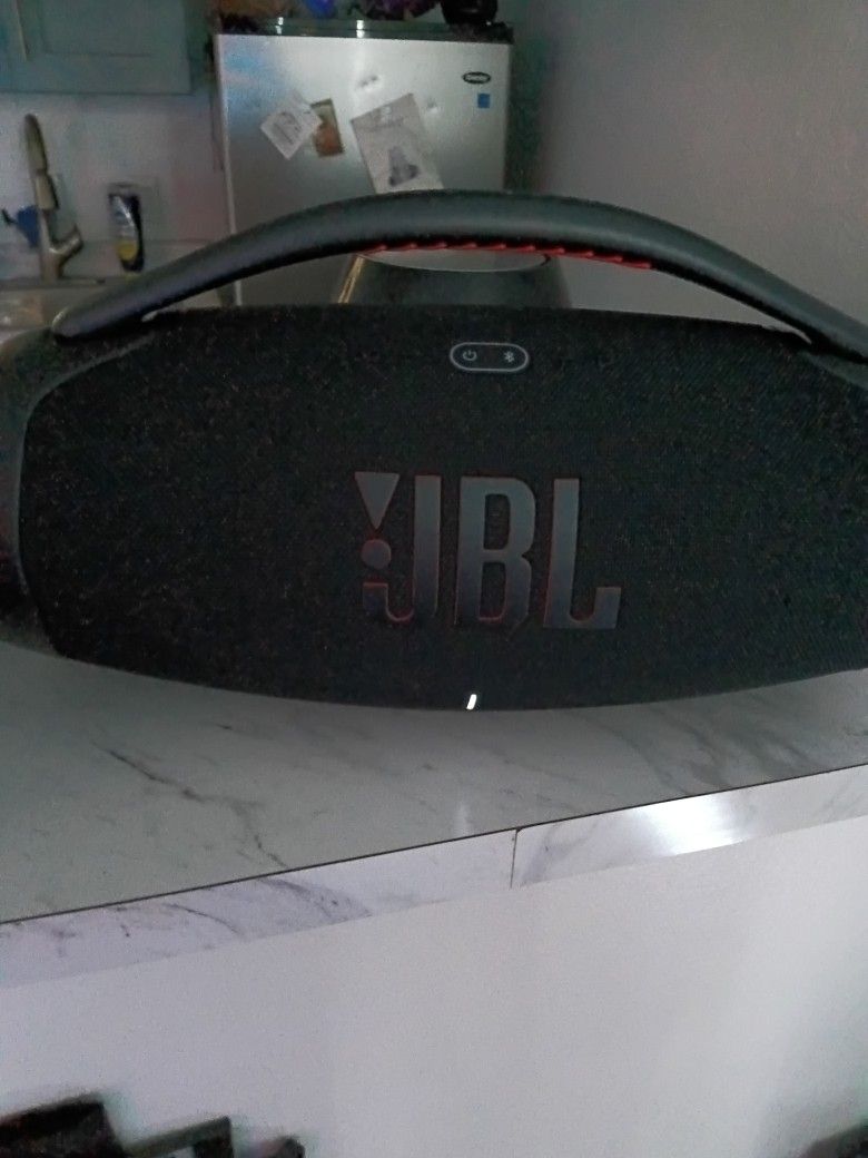 JBL Boom Box 3 Brand New