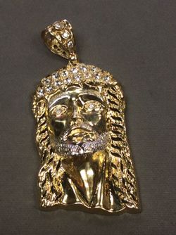 10K Gold Jesus Piece w/stones