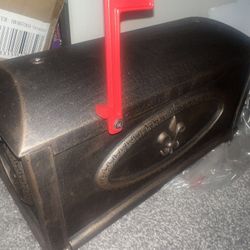 Bronze Mail Box