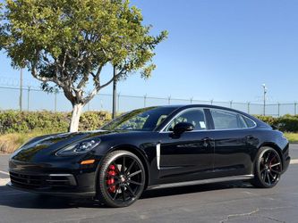2018 Porsche Panamera