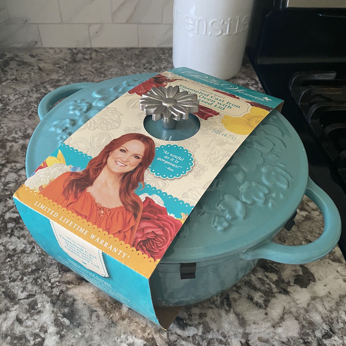 Pioneer Woman 5 Quart Dutch Oven for Sale in Houston, TX - OfferUp