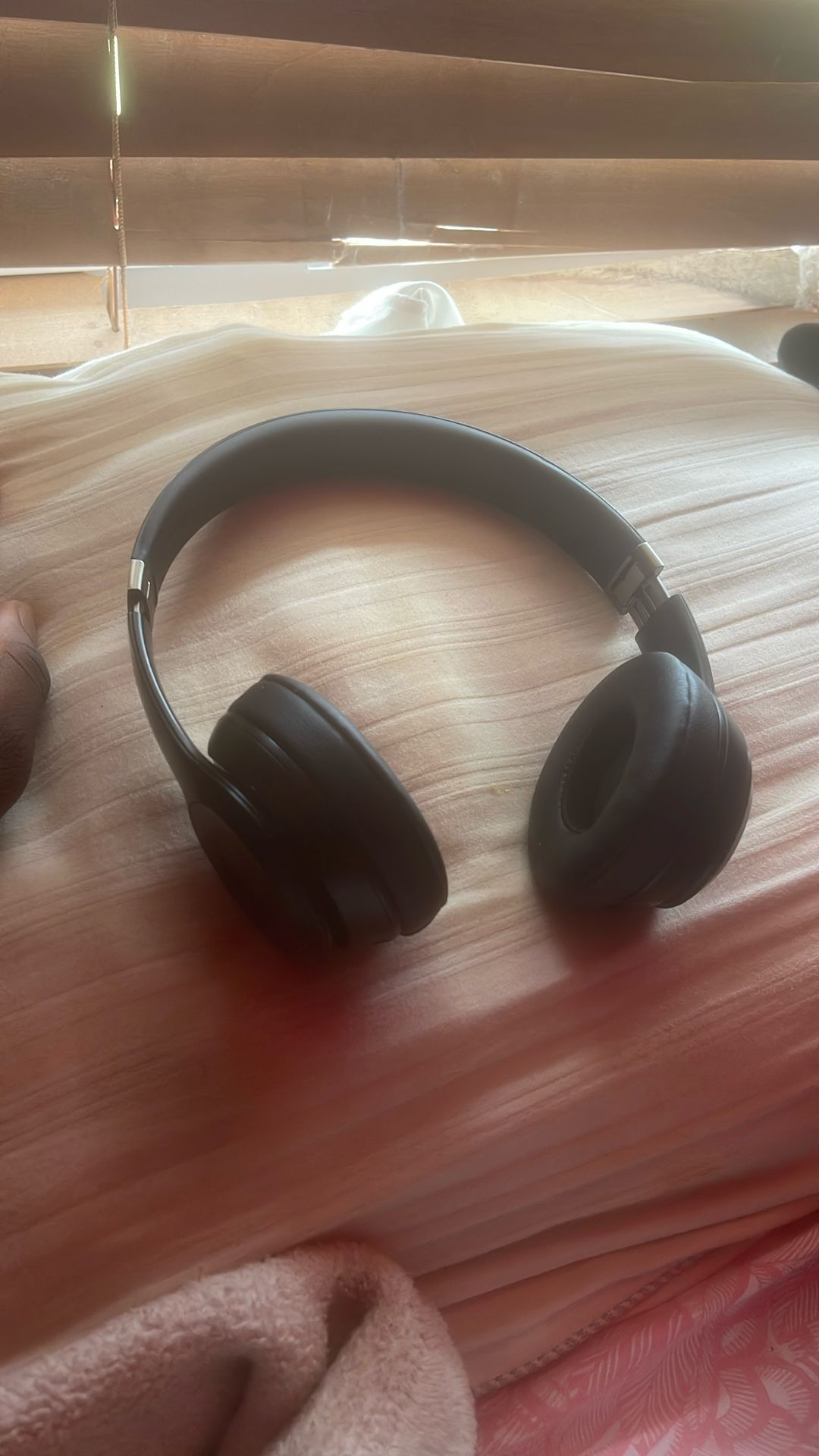 beats solo 4