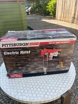 New in the box 2000lb Pittsburgh automotive Hoist