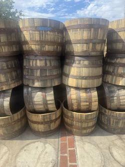 High Quality Whiskey Barrel Planters For Sale