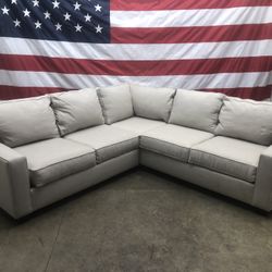 Free Delivery - Grey 2 Piece Sectional Couch 