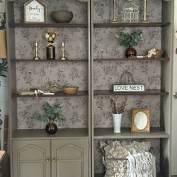 Beautiful shelving set 28in. W x 14in. D x 76in. H