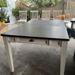 Kitchen Table And Chairs 
