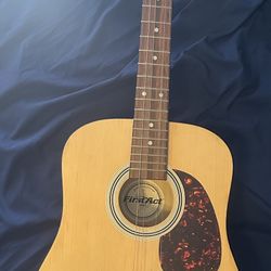 FirstAct Guitar