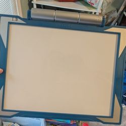 Crayola Light Up Tracing Pad
