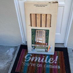 4 Shelf Storage Unit 