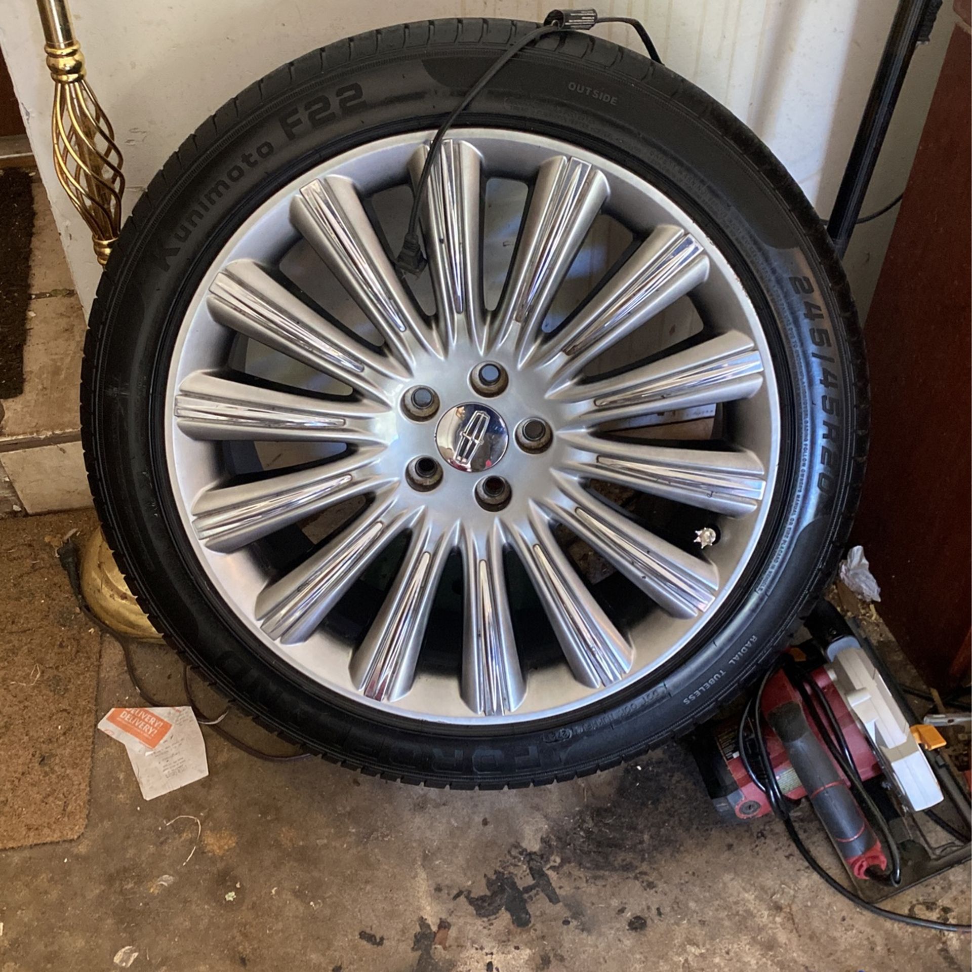 20 Inch Lincoln Rims