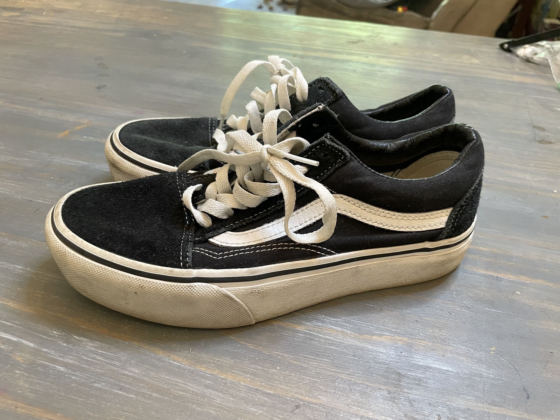 Black Classic Vans Boys Women
