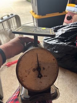 Antique scale