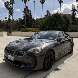 2021 KIA Stinger