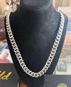 The  Gold Gods 12mm Diamond Cuban 18" White  Gold plates  Cubic zirconia Chain Necklace