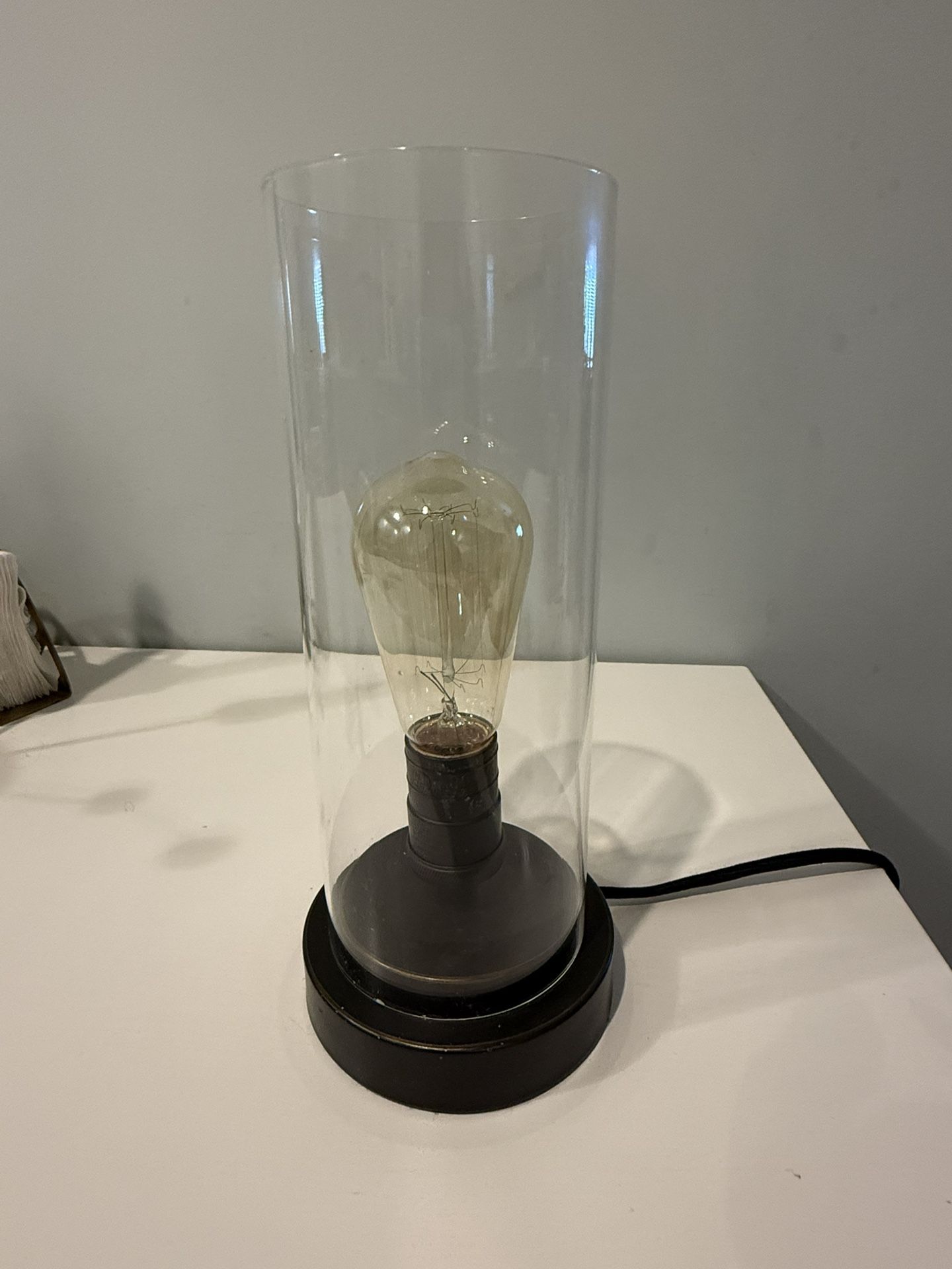 Perabo touch table/desk/bedside lamp with glass shade. Bulb included like new. PICK UP BUSHWICK