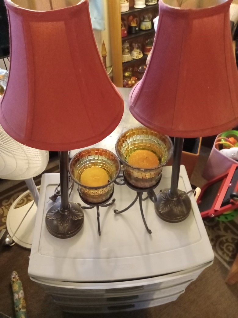 2 Lamps & 2 Candles