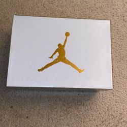 WMNS 6.5 Jordan 6 Retro $85