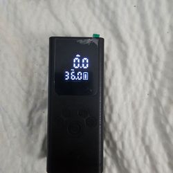 Portable Digital Tire Inflator with PSI Display