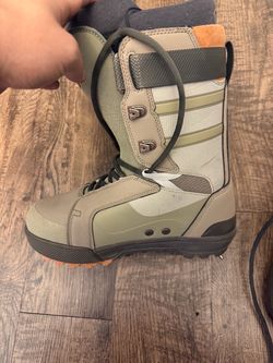 Vans HI-Standard Pro Snowboard Boots