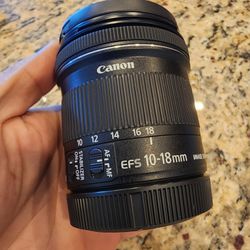 Efs 10-18mm Canon LENS