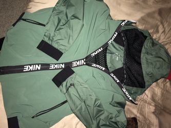 Nike windbreaker