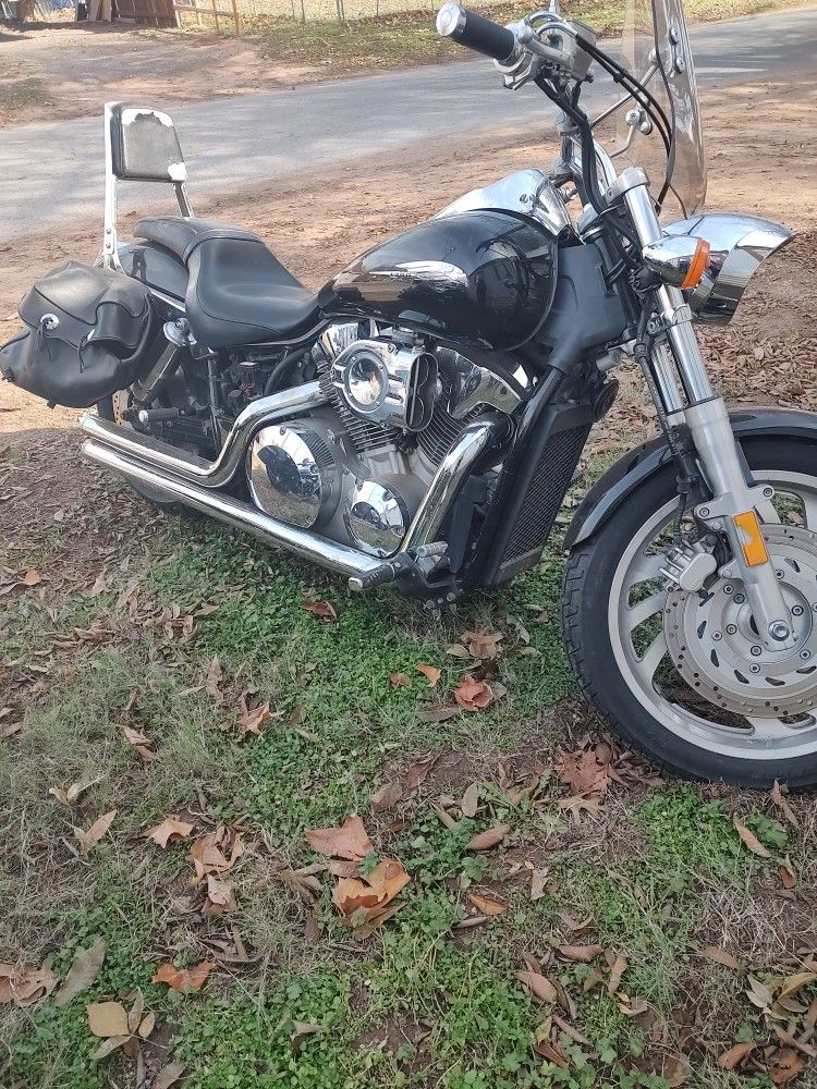 Honda Vtx 1300 Motorcycle 15000 Miles